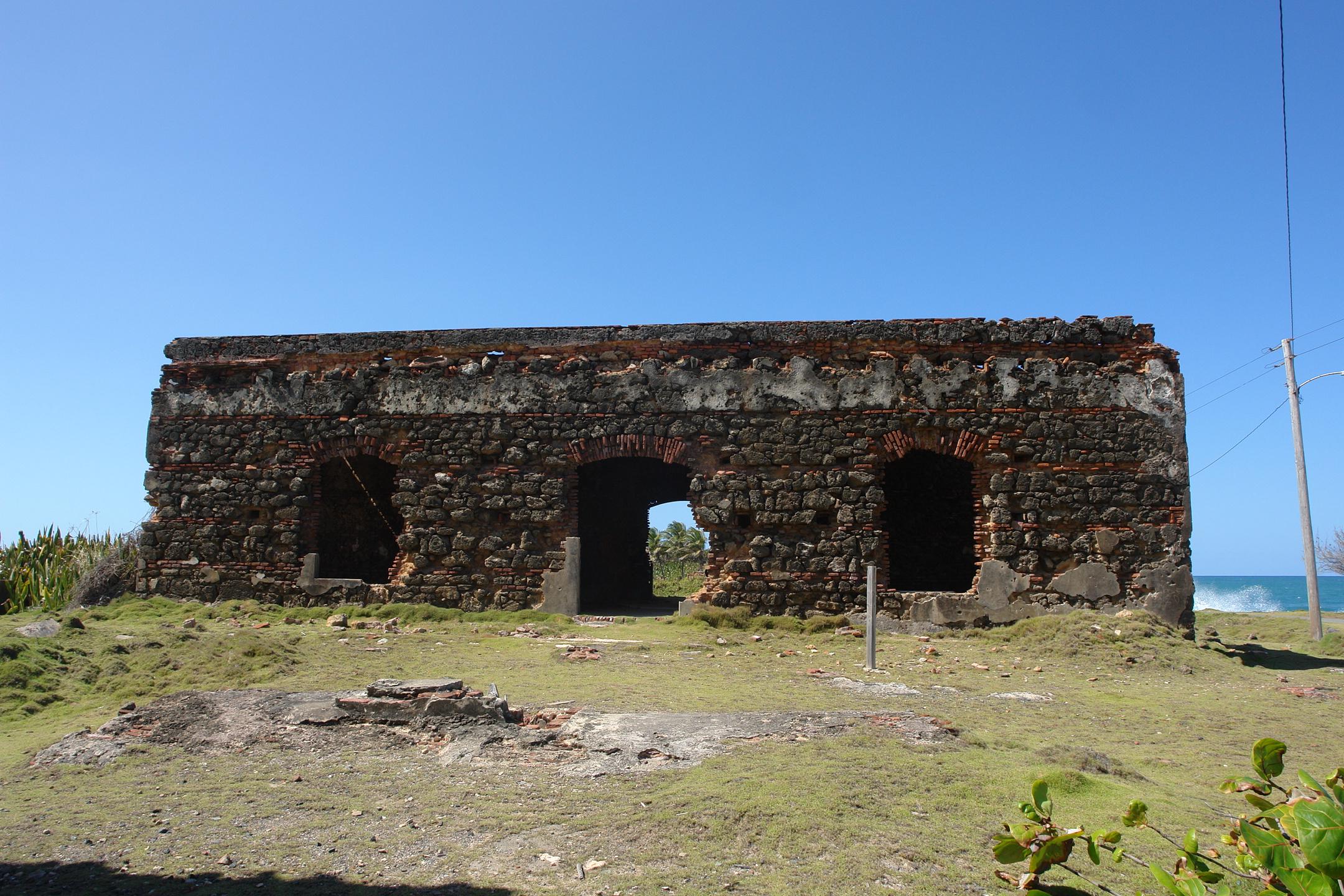 Ruinas del Antiguo Leprocomio - Toa Baja - 2011 00004
